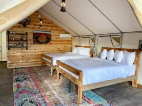 Glamping Tent #1 with Heat AC and Private Bath